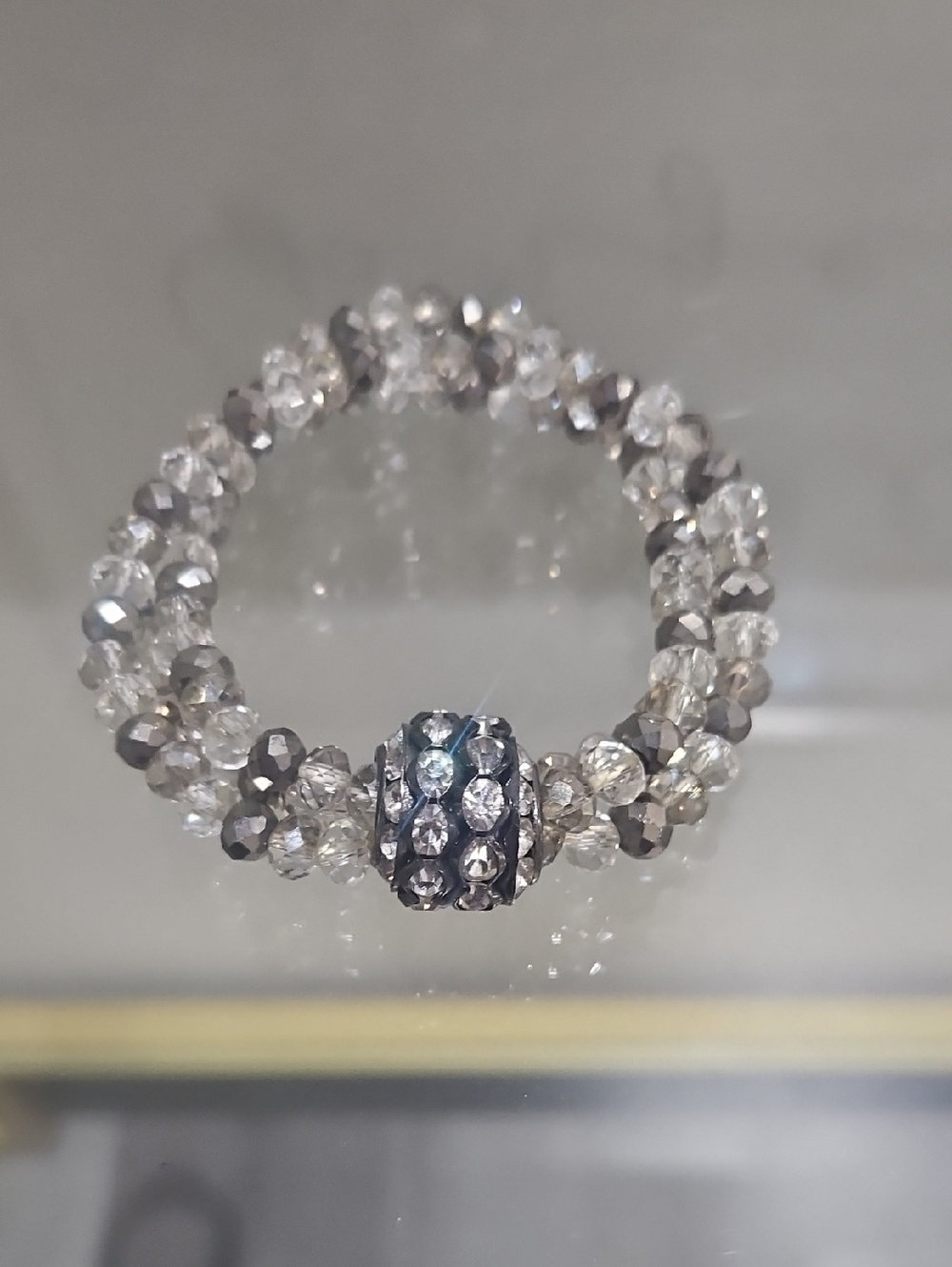 Crystal Stretch Bracelet with Pavé Accent Bead - Clear/Silver